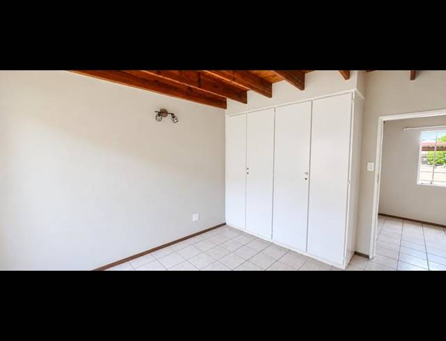 2 BEDROOM TOWNHOUSE FOR SALE IN CELTISDAL